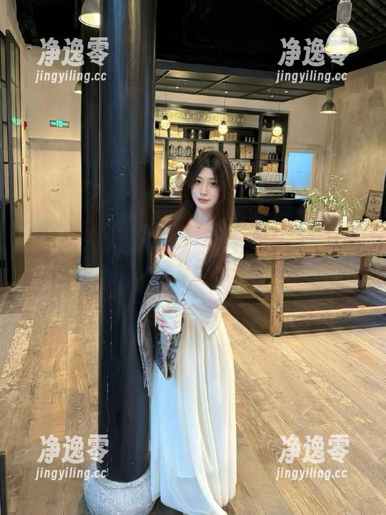 www.51吃瓜导航打造专属吃瓜神器，资讯触手可及