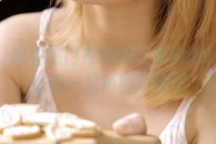 想看热门视频吗？来zztt11和女生们一起畅聊瓜事吧