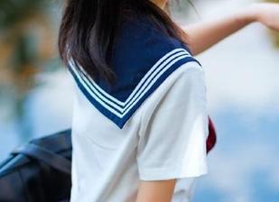 国产吃瓜网站带你领略男生视角下的趣味新闻