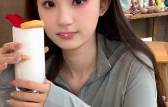黑料正能量zzzttt传送门网站带你吃瓜不踩雷
